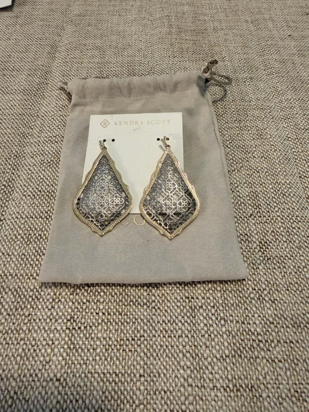 Kendra Scott Two-Tone Filigree Large Addie Earrings in Gold and Silver